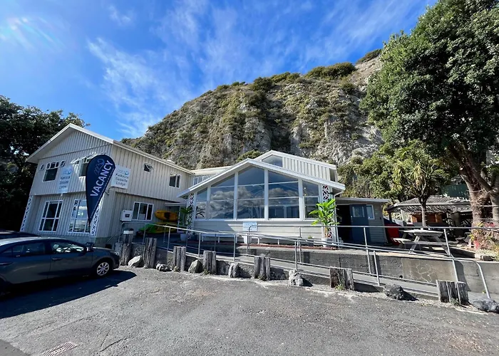 Beach Hotels Kaikoura Seaside Lodge