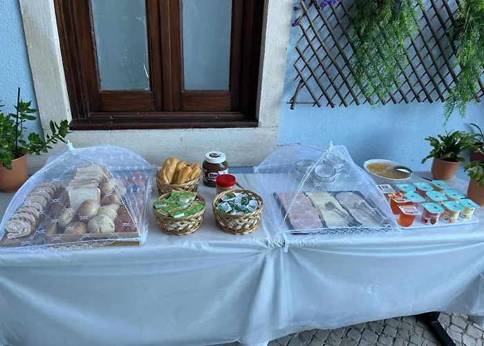 Penedo Da Saudade Suites &