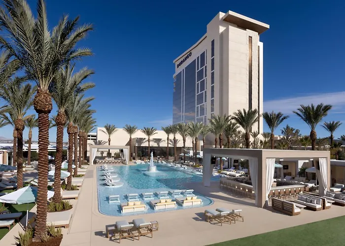 Hotel near College: Durango Casino & Resort