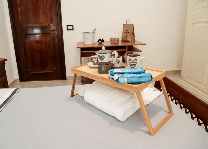 Guest House Manara