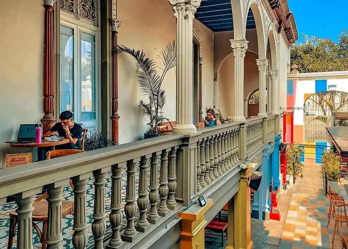 Viajero Lima - Barranco Hostel