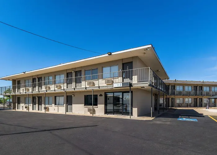Rodeway Midland South