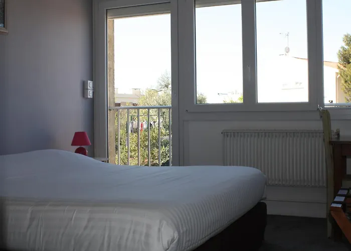 Logis Hotel du Midi