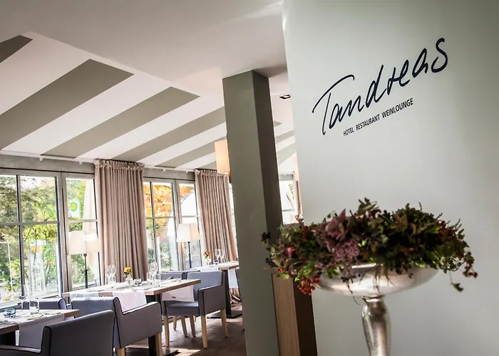 Familienhotels Tandreas & Restaurant