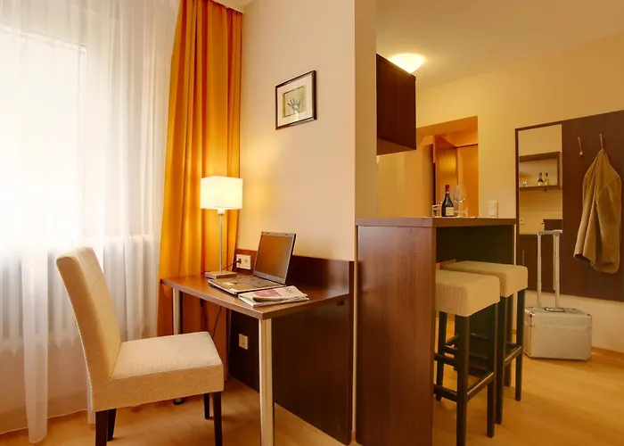 Familienhotel: Hotel Mercedes City