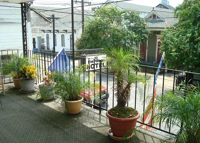 Airport Hotel: Empress Hotel