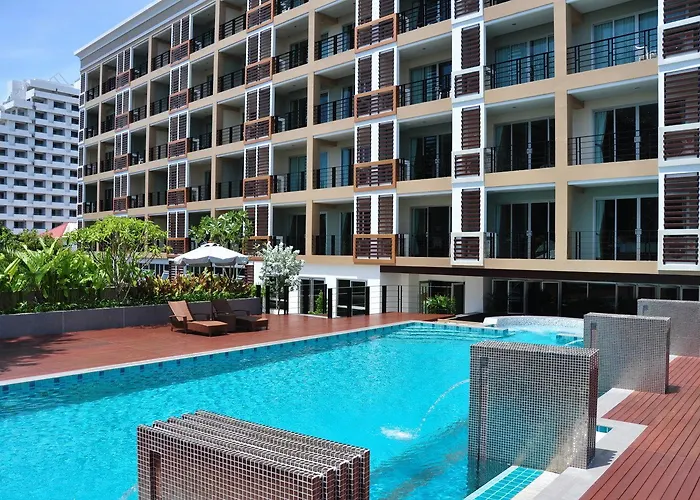 Strandhotel: August Suites