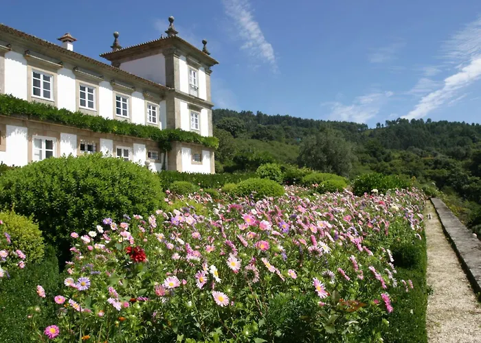 Paço De Calheiros - Turismo De