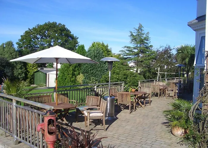 Pension Guide Malin House
