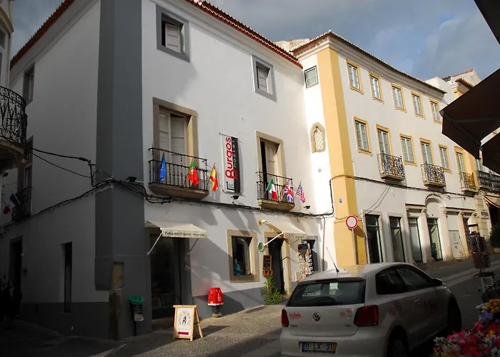 Hotel perto da faculdade: Burgos Guest House