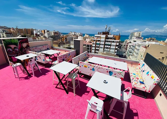 Albergue: We Street Hostel - Albergue