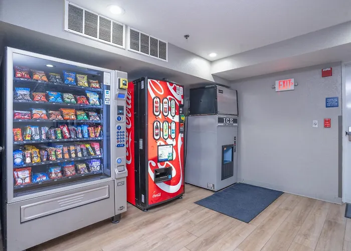 Microtel Inn & Suites By Wyndham Albertville