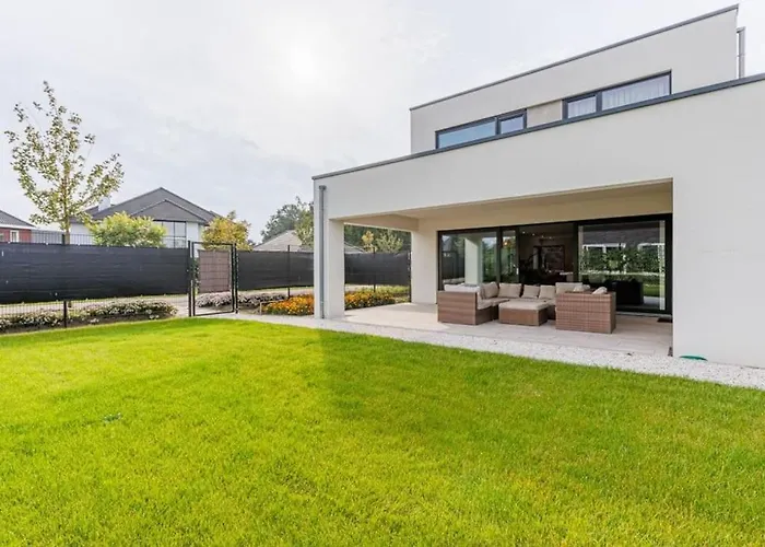 Moderne Ruime Luxe Villa In Uden, Nederland