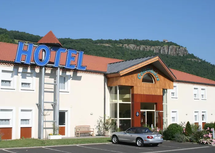 Hôtel accueillant les animaux: Hôtel La Colombiere Cantal