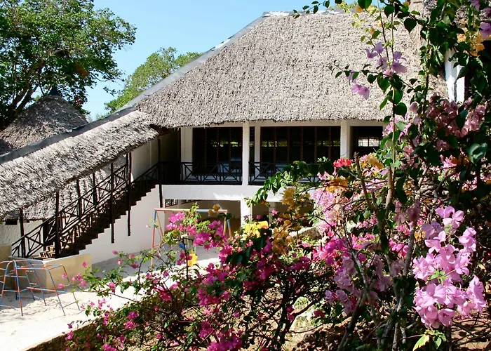 Resort: Papillon Lagoon Reef Hotel
