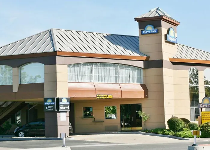 Days Inn By Wyndham Rocklin/Sacramento