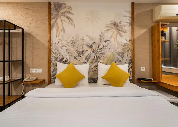 3 star hotel: Sayeban Gold Hotel