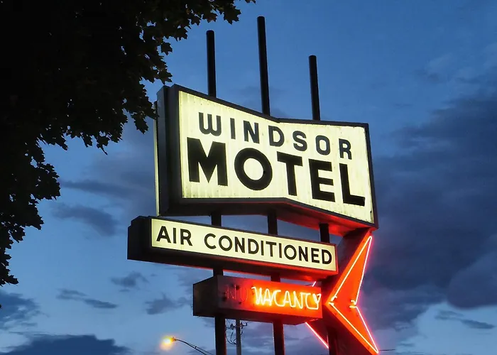  Windsor