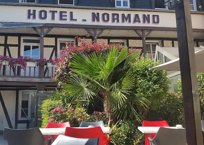 Hotel Restaurant Normand Non Etoile Ambiance Familiale Hotel De Charme