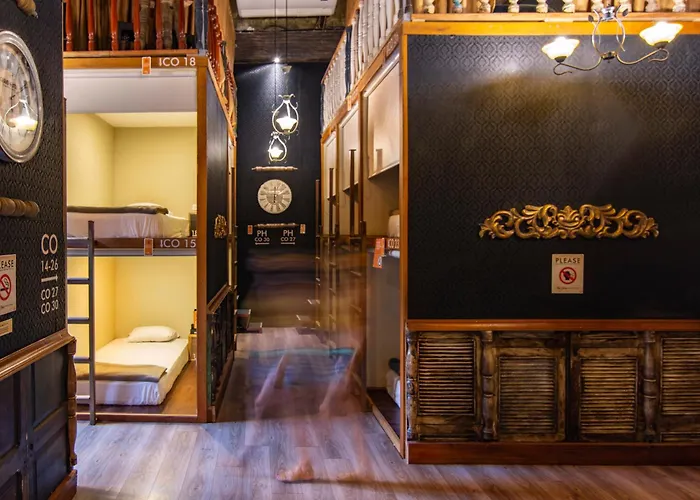 The Hostels Clock & Suites