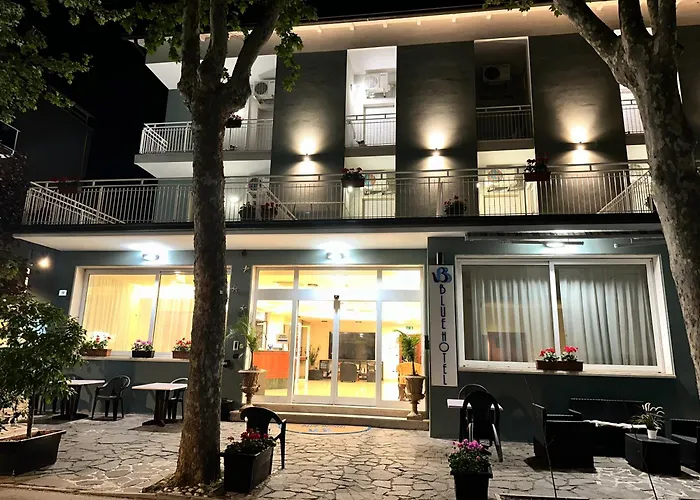 Blue Loft Hotel
