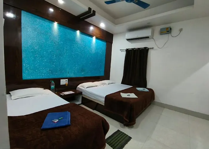 Luxury hotel only: Hotel Bobby House 450M From Beach & 1 Km From Temple