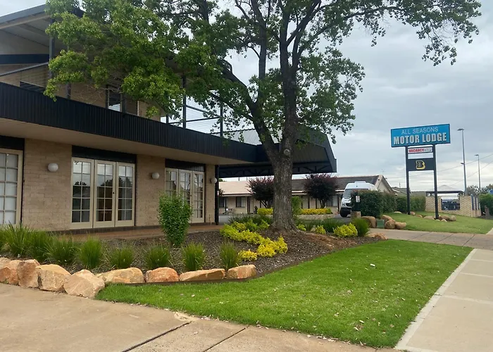 All Motels All Seasons Motor Lodge