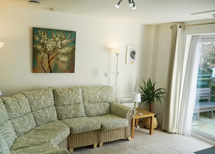 Vacation homes Golden Acre Jurassic Coastal Lodges, Eype