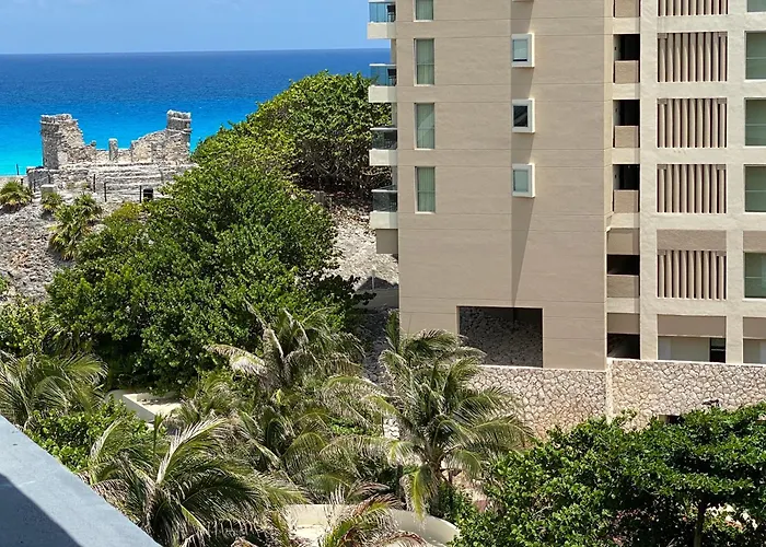 3 star hotels Condo In Ocean Front Resort