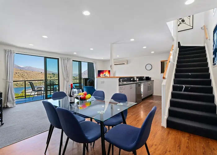 Villa: Goldfield Holiday Home