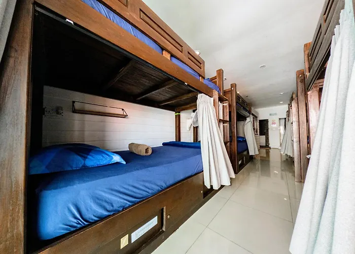 Hotel: Back Home Backpackers Hostel