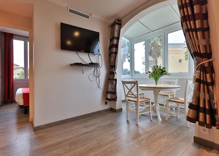 Emeraude Residence iere