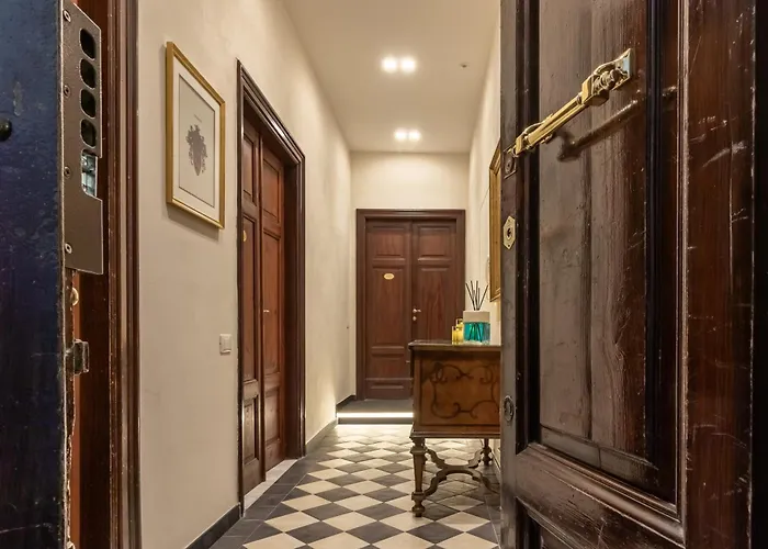 Oldoini Luxury Apartment And Suites - Mytouristhome
