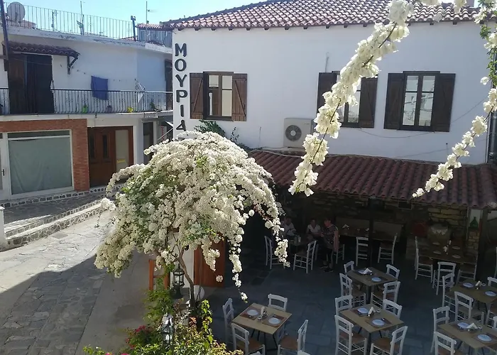 Mouria Hotel