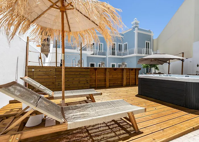 Dona Simone Boutique Suites&Studios - by @ rita's place