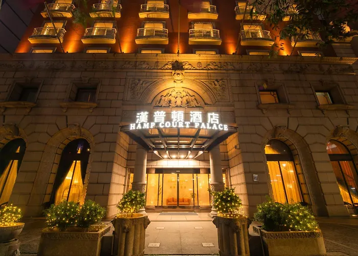 Boutique hotel only: Hamp Court Palace Taipei