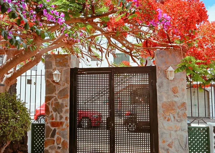 Las Acacias