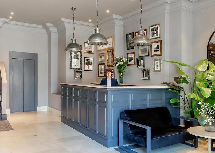 Apartahotel: Suites Pamplona Plaza