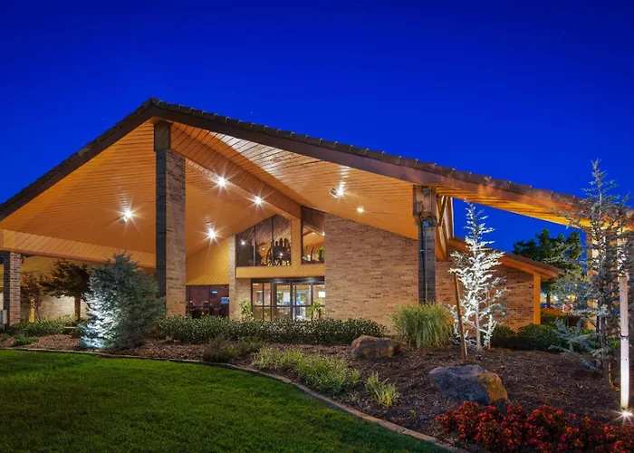 Best Western Plus Saddleback Inn And Conference Center