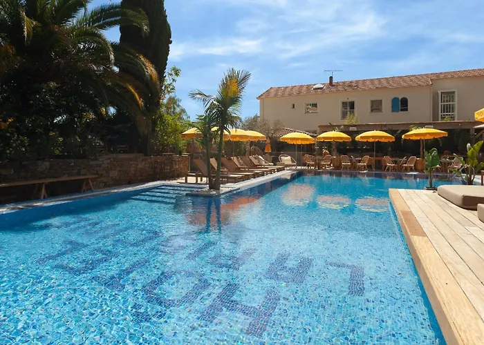 Animaux admis La Piscine