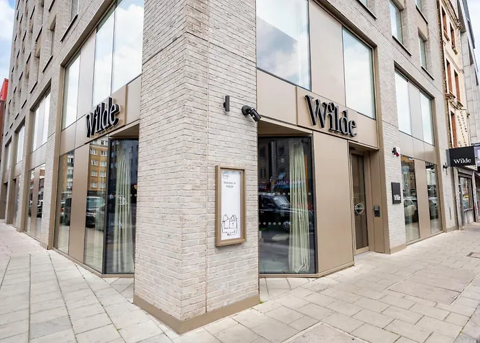 Hotels Close to Airport Wilde s London Aldgate Tower Bridge