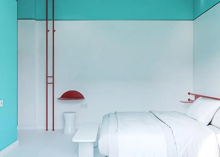 The Hostels Cocoon City