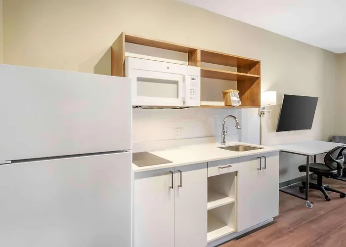 Extended Stay America Premier Suites - Fort Myers - Airport