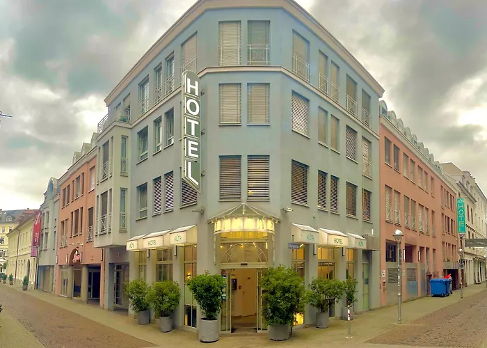 3-Sterne-Hotel: Alfa Hotel