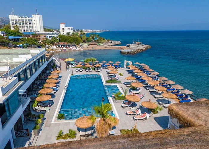 Manolya Hotel