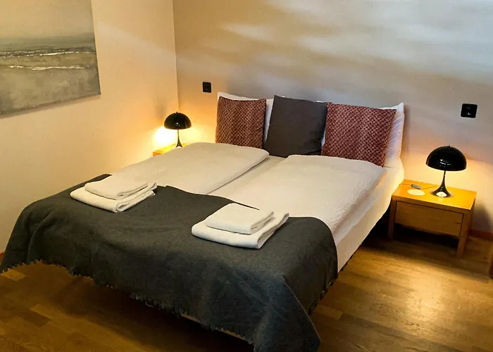 Ferienvermietung: Ari Resort Apartments