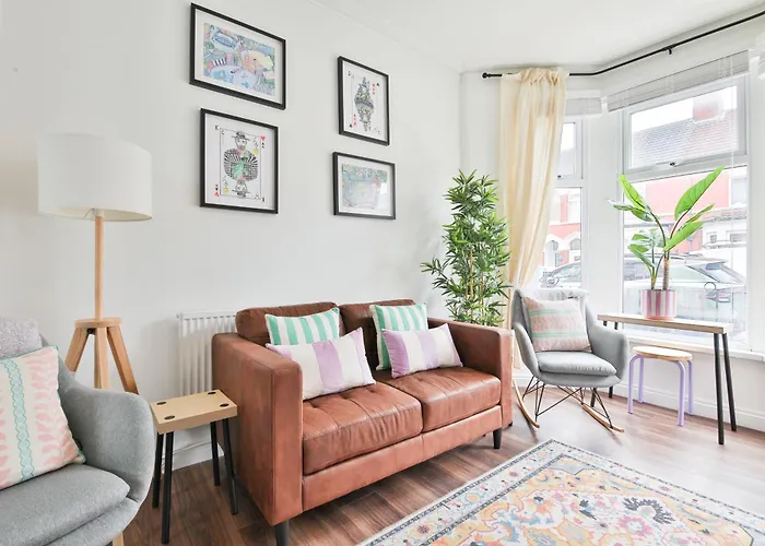 Stunning Cardiff Bay House