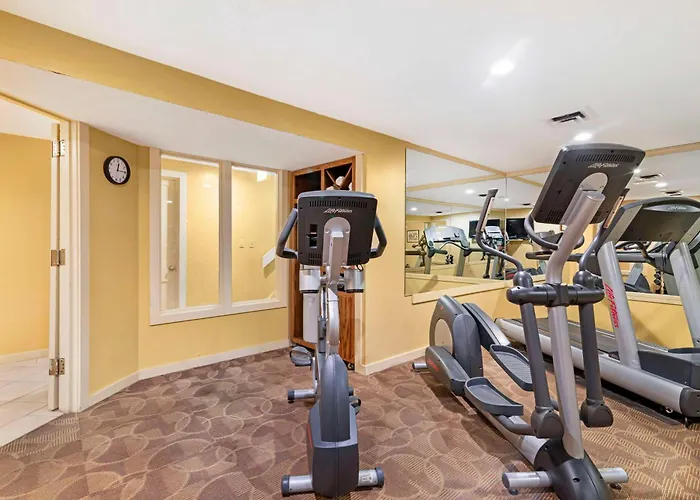 Best Western Inn & Suites Rutland-Killington