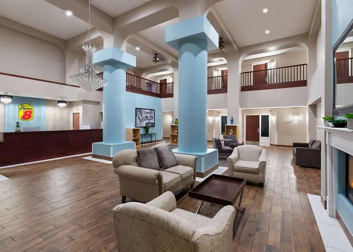 Super 8 By Wyndham Lubbock West