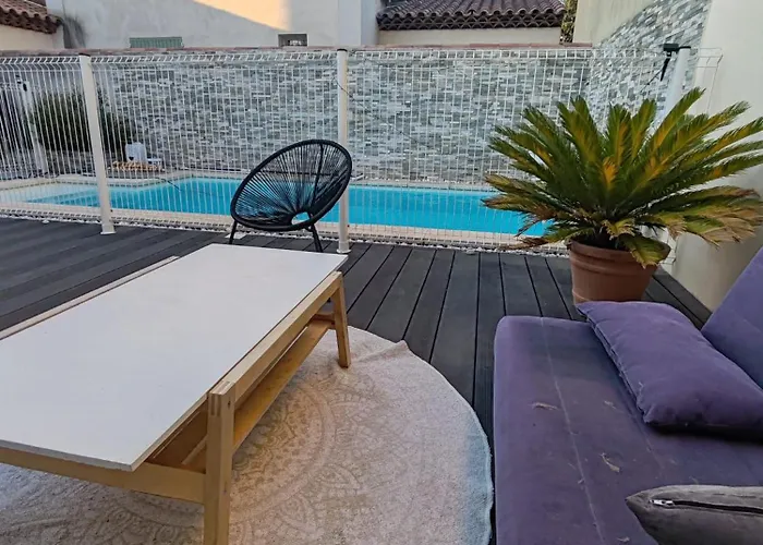 Chambre d'hôtes privée et indépendante avec piscine